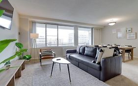 Amazing 2 Bedroom Apartment At Arlington With Gym